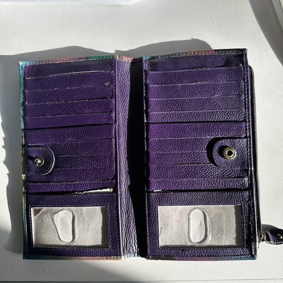 Anuschka Hand Painted Bag with Matching Wallet - Picture 11 of 16